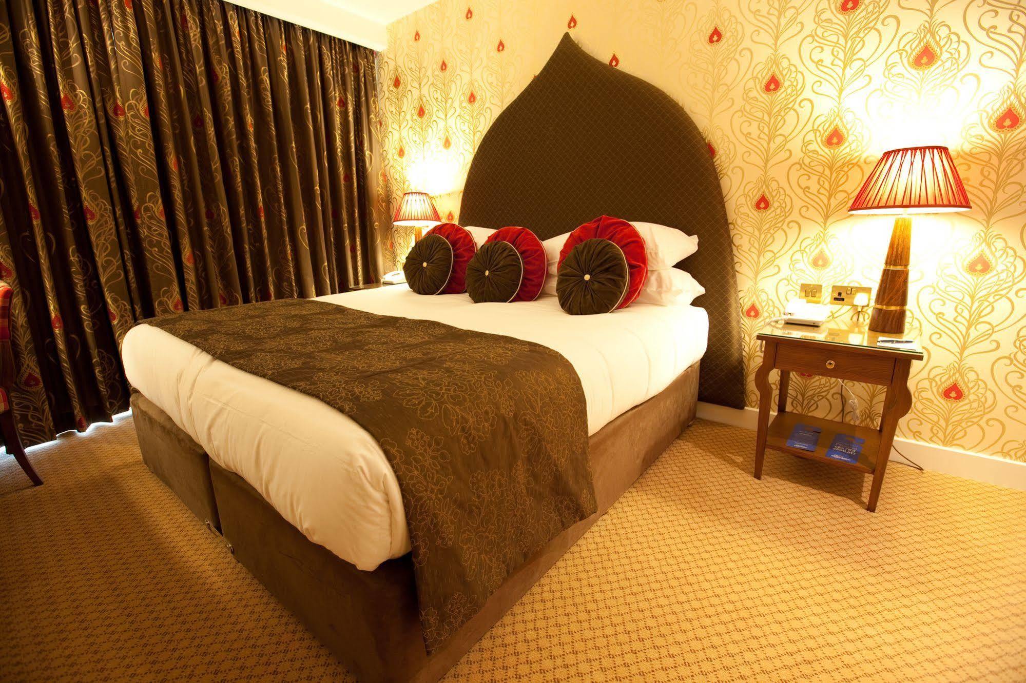 The Oxfordshire Golf & Spa Hotel ثايم المظهر الخارجي الصورة
